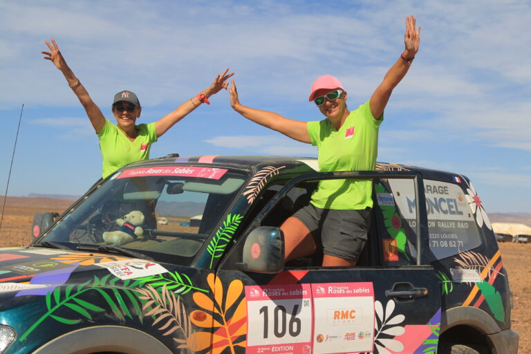 Corinne et Cristel, Dunes à l&rsquo;Autre: leur récit du Trophée Roses des Sables