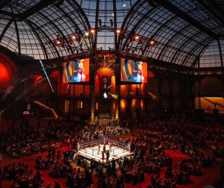 Le Grand Palais, nouveau temple du kickboxing mondial: Benzaquen entre dans la légende!